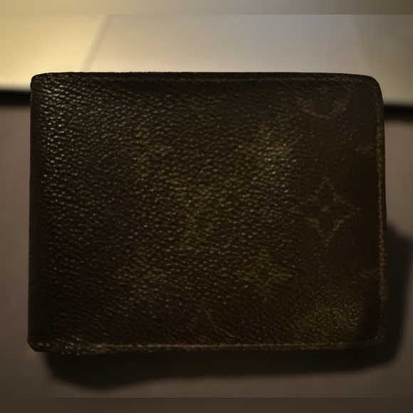 Louis Vuitton Customizable Multiple Wallet - Picture 11 of 11